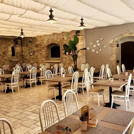 Hotel Castell Blanc