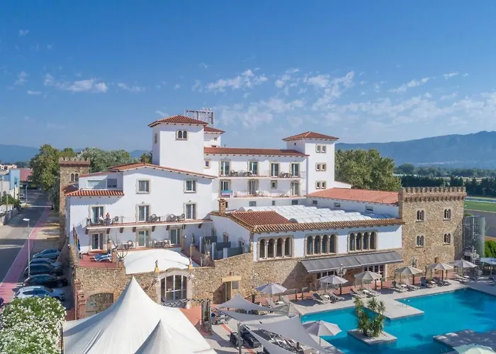 Castell Blanc Hotel Empuriabrava
