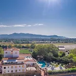 Castell Blanc Hotel