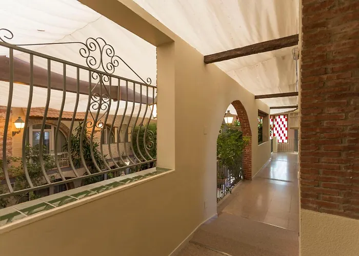 Castell Blanc 3*